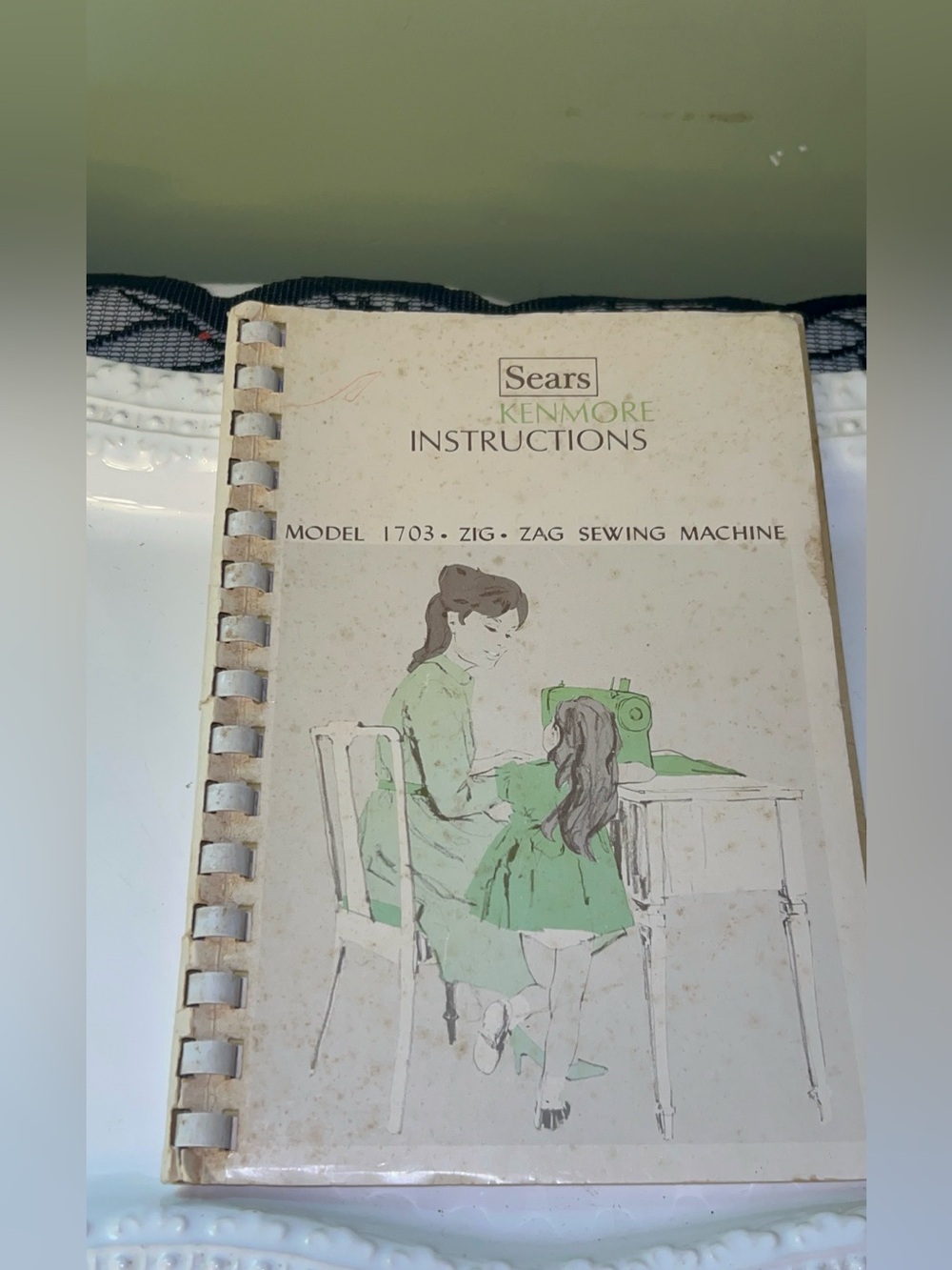Sears Kenmore Instruction Manual for the Model 1703 Zig-Zag Sewing Machine